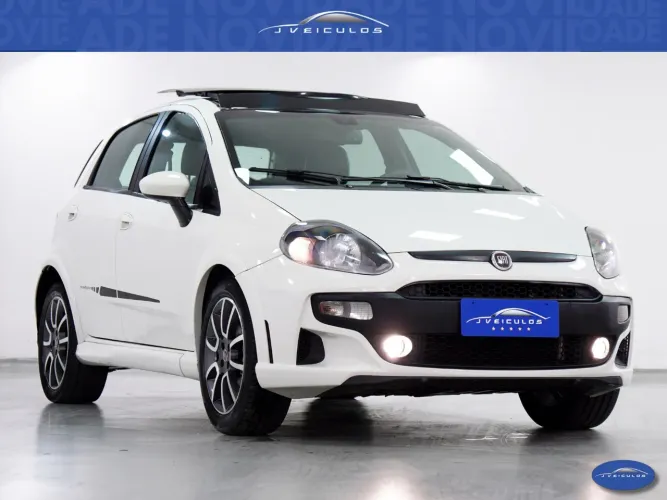 Fiat Punto Blackmotion Dual. 1.8 Flex 16V 5P 2016
