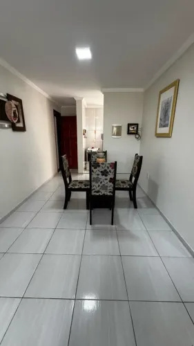 Apartamento mobiliado com piscina Portal do Sol