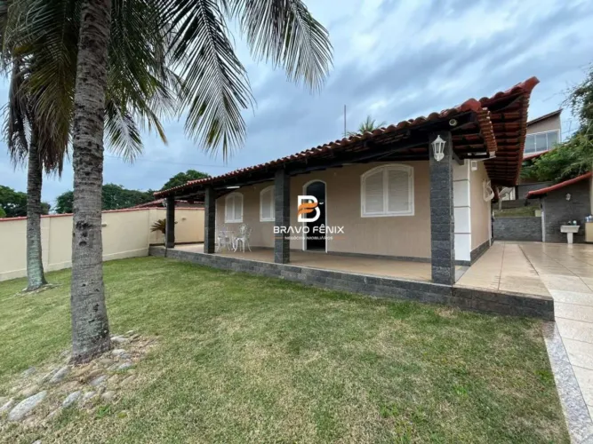 Casa para Locação em Saquarema, PORTO DA ROÇA, 3 dormitórios, 1 suíte, 3 banheiros, 5 vaga