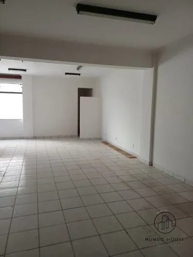 Sala Comercial para aluguel em na Avenida Afonso Vergueiro prox a Padaria real.