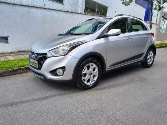 Hyundai HB20X Premium 1.6 Flex 16V Aut. 2015