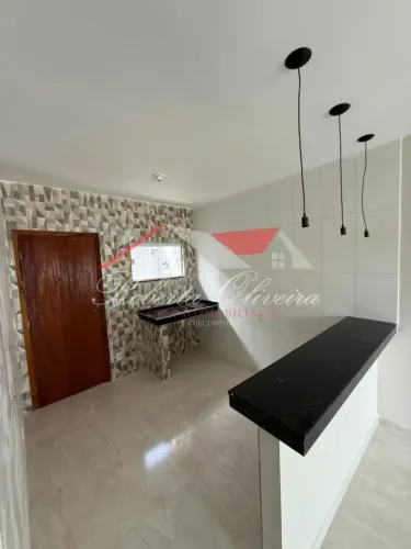 Casa para venda 2 quartos, quintal com piscina em Unamar (Tamoios) - Cabo Frio - RJ