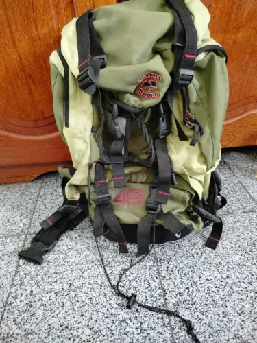 Mochila Camping Trilhas & Rumos Crampon Tech 48L - Nova com Etiqueta!