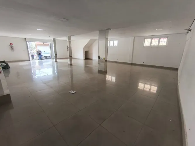 Salão Comercial 190 metros - Próx Centro. 