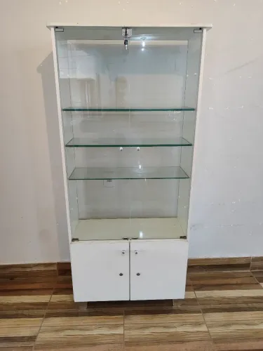Armário expositor 