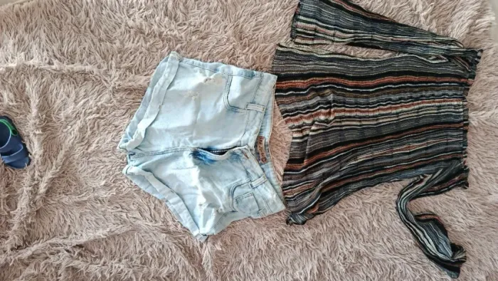 Blusa e agorte jeans