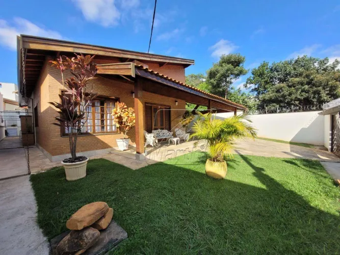 Casa com 3 dormitórios à venda, 222 m² por R$ 1.050.000,00 - Nova Piracicaba - Piracicaba/