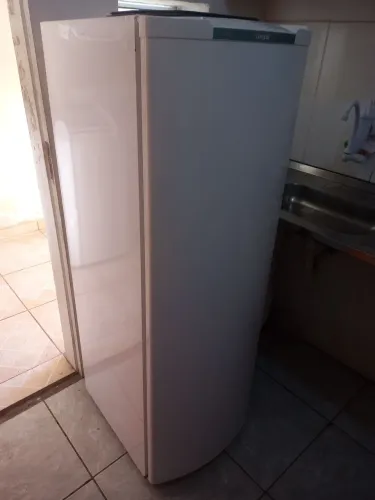 Geladeira consul semi nova(Entrego)