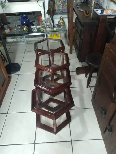 Jogo com 4 mesinhas octagonal estilo ninho