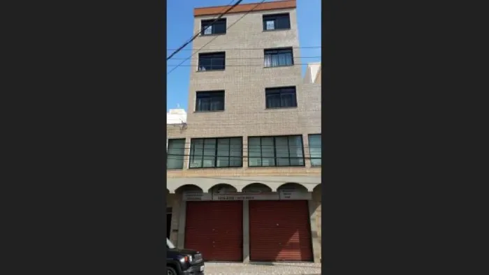Comercial para alugar por R$ 1328.00, 79.69 m2 - CENTRO - PONTA GROSSA/PR