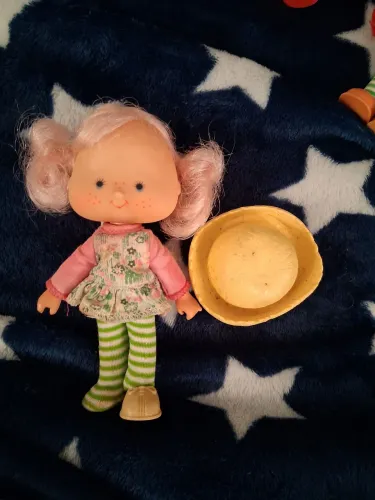 Boneca moranguinho