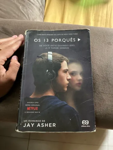 Livros ?Os 13 porque?