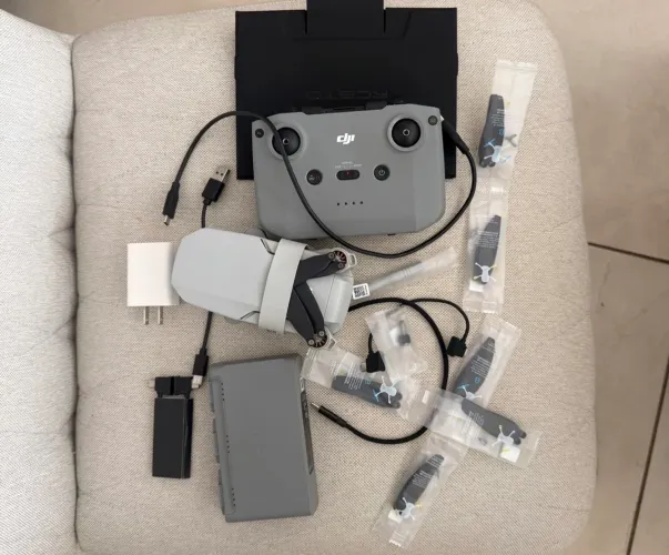 Drone DJI MINI 2 versão completa muito conservado
