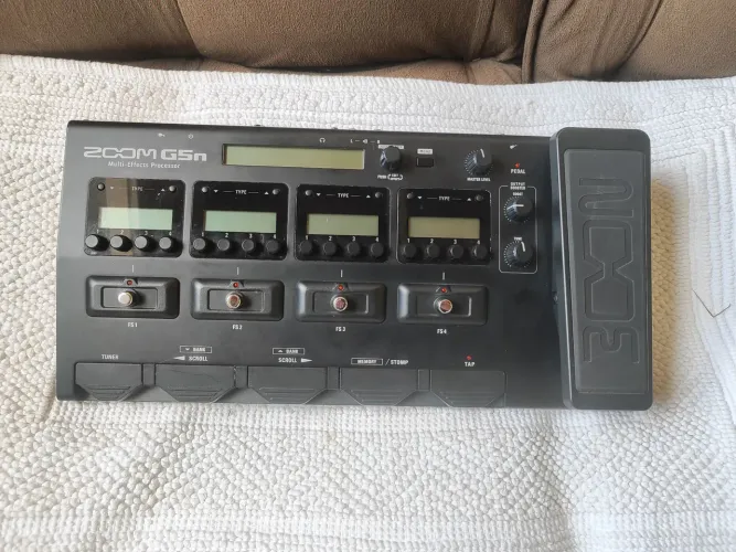 Pedaleira zoom G5n