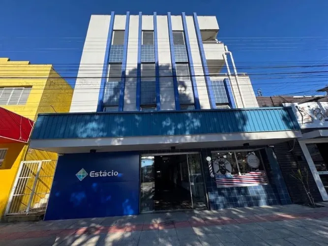 Kitnet com 1 dormitório para alugar, 30 m² por R$ 670/mês - Centro - Araranguá/SC