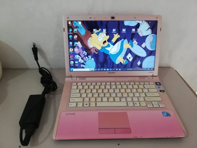 Notebook Sony vaio que troquei 5 teclas de lugar da pra usar bacana.