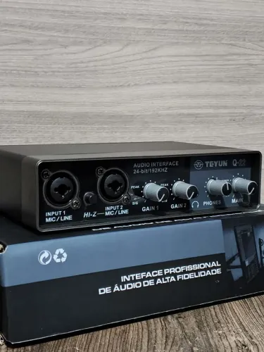 Interface de áudio Q22 Teyun