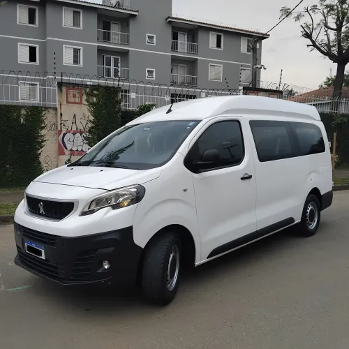 Minibus Peugeot Expert.6 diesel 2019