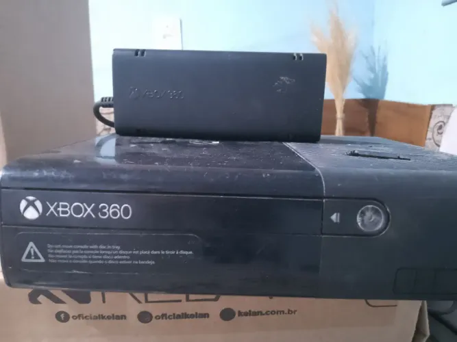Xbox 360 (para retirada de peças)
