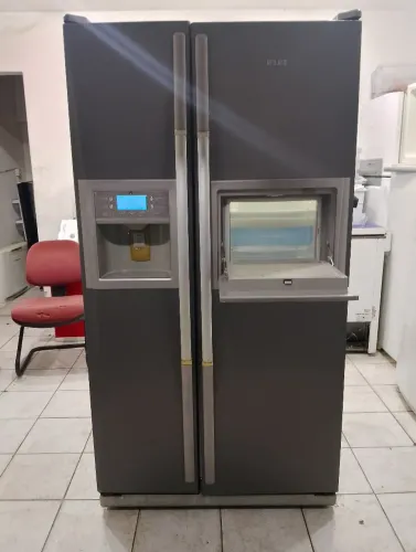 GELADEIRA SIDE BY SIDE BRASTEMP 650L COM SISTEMA HOME BAR OPORTUNIDADE 2.200