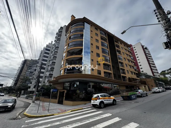 Apartamento Garden de 1 dormitório á venda na Agronômica Florianópolis/SC