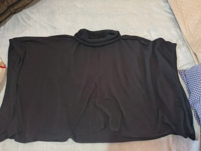 Blusa manga morcego