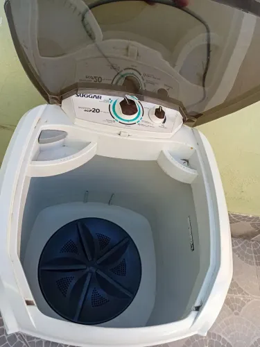 Vendo tanquinho 20 kilos por apenas 250 pra sair rapido