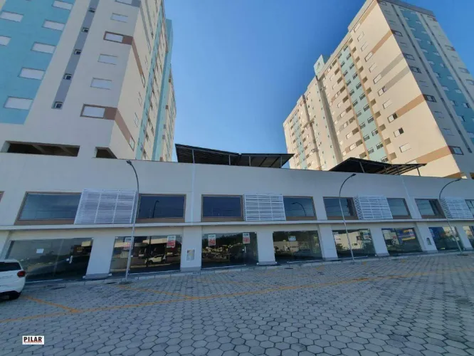 Sala Térrea para locação Bairro São Luiz/Bosque do Repouso