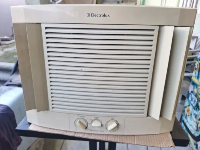 Ar condicionado Eletrolux 10mil BTUs