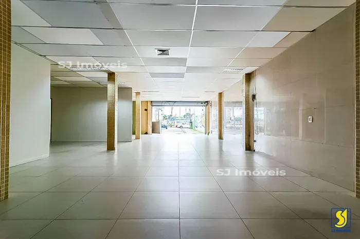 Loja de 1466 m² na Parangaba para alugar | Av. General Osório de Paiva