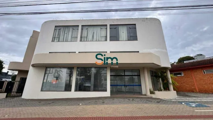 Sala comercial de frente para aluguel em Chapecó/SC (Bairro Palmital) 210m² com 2 banheir