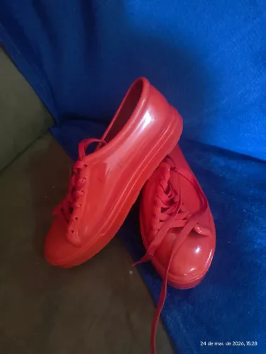 Tênis Melissa estilo e conforto 
