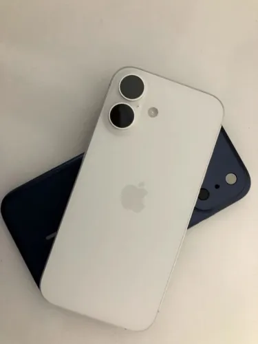 iPhone 16 Branco 128GB - PERFEITO