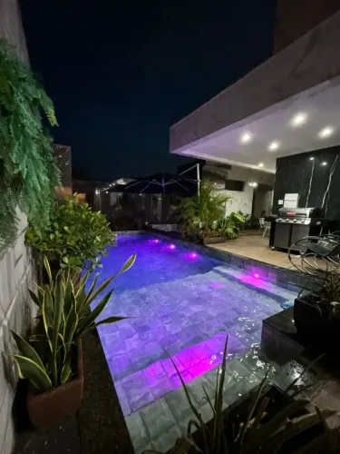 Alugo ou venda - Magnífica casa Alto Padrão no Cond. Monte Negro Boulevard-Parque Verde -