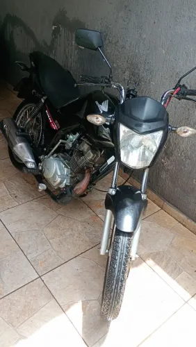 Moto disponível para locação ! Contrato mínimo 4 semanas com valor semanal de 180