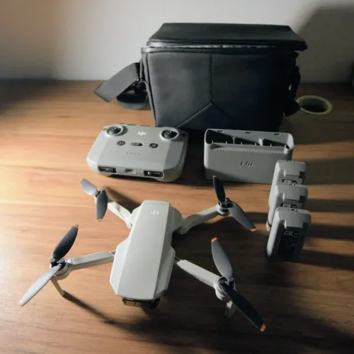 Drone DJI Mini 2 SE - Fly More