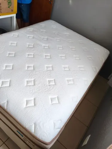 Cama Box Queen Probel Madrid Plus Premium 1,88x1,38 Semi Nova
