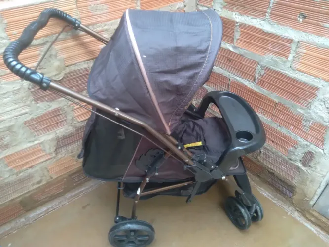 Carrinho de bebê Galzerano 