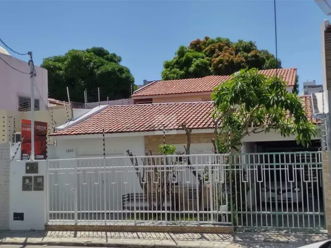 Imovel a VENDA com 06 salas, sendo 02 imoveis em 01 no Salgado Filho