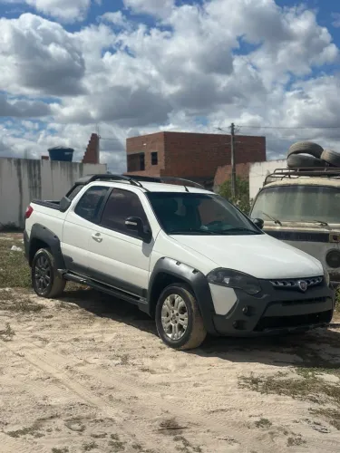 Fiat Strada Adventure1.8/ 1.8 Locker Flex CD 2018