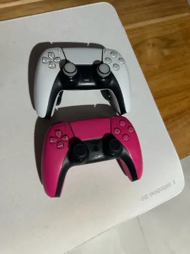 2 CONTROLES DUALSENSE