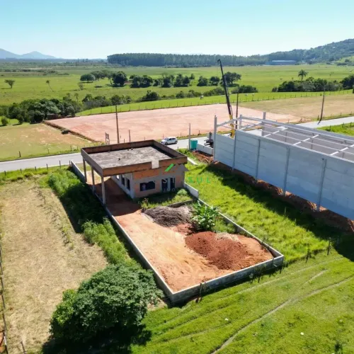 Terreno Próximo a BR - 101, a Poucos Minutos das Praias da Região, Areias | Paul
