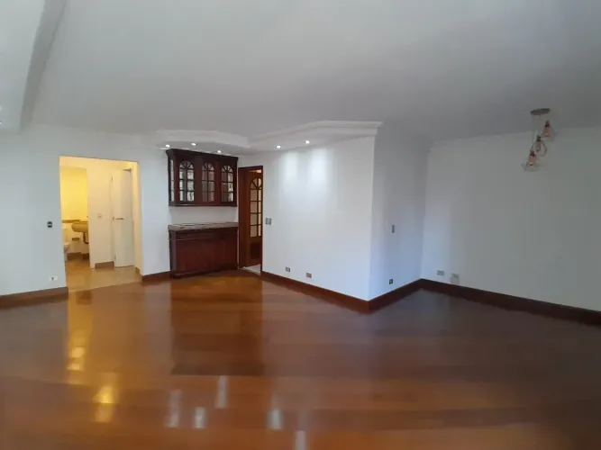 Apartamento alto padrão no condomínio Modulor Tangran no Moema Pássaros em São Paulo - SP