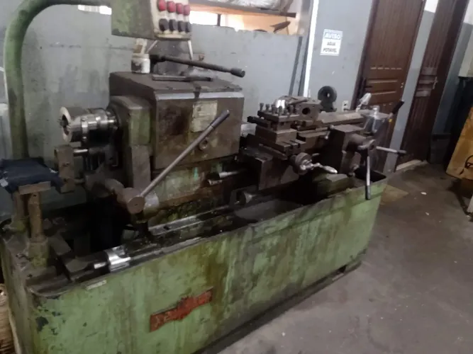 Torno Revólver Xervitte 1.1/2