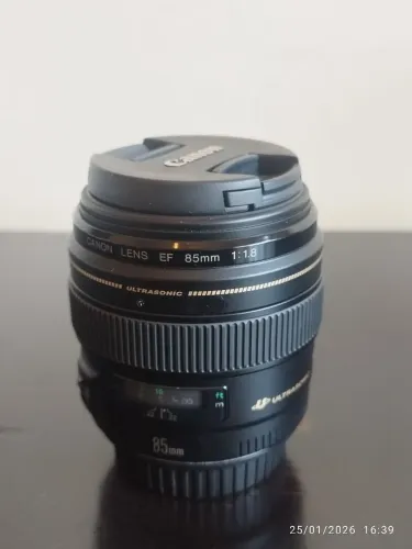 85 mm18 Canon