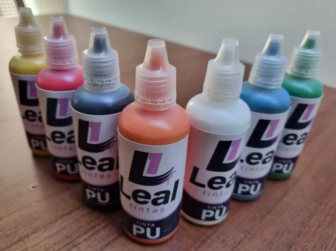 Kit tinta PU para aerografo 7 cores brilhante 60 ml