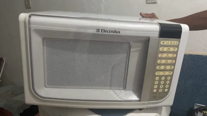 Microondas Electrolux em perfeito estado
