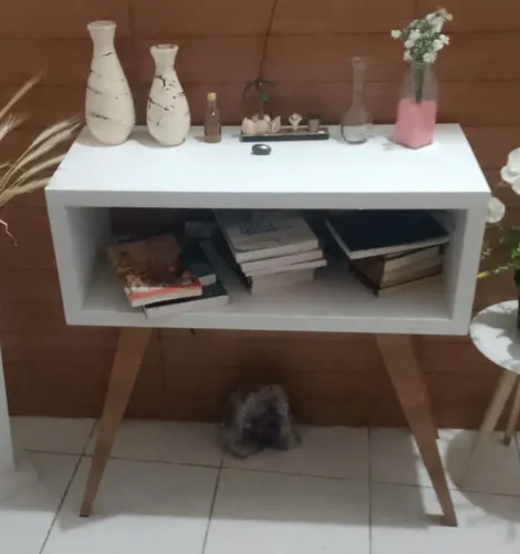 Mesinha de sala canto 