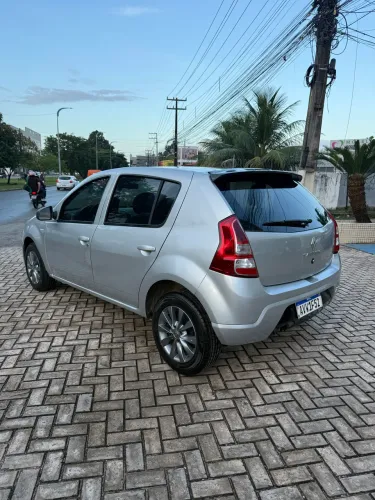 Renault Sandero Authentique Hi-flex 1.0 16V 5P 2013