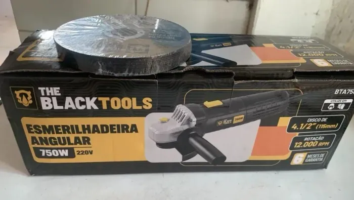 Esmerilhadeira The Black tools 750w